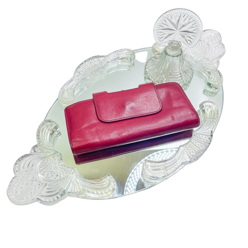 Hobo Leather Fushia Pink Kiss Clasp Wallet